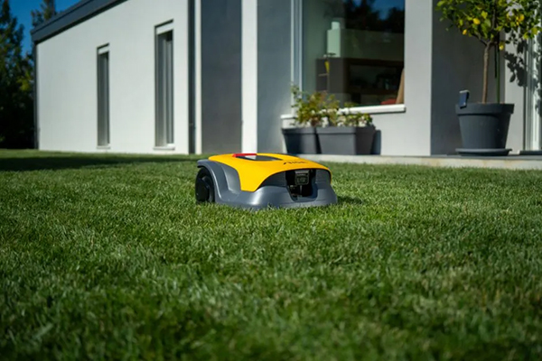 stiga roboter kachel600
